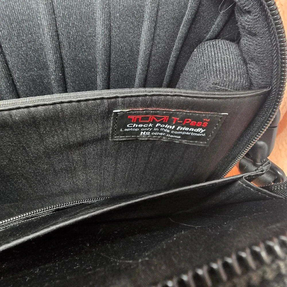 Tumi Alpha T Pass Expandable Laptop Briefcase Bag‎ Black Business Travel